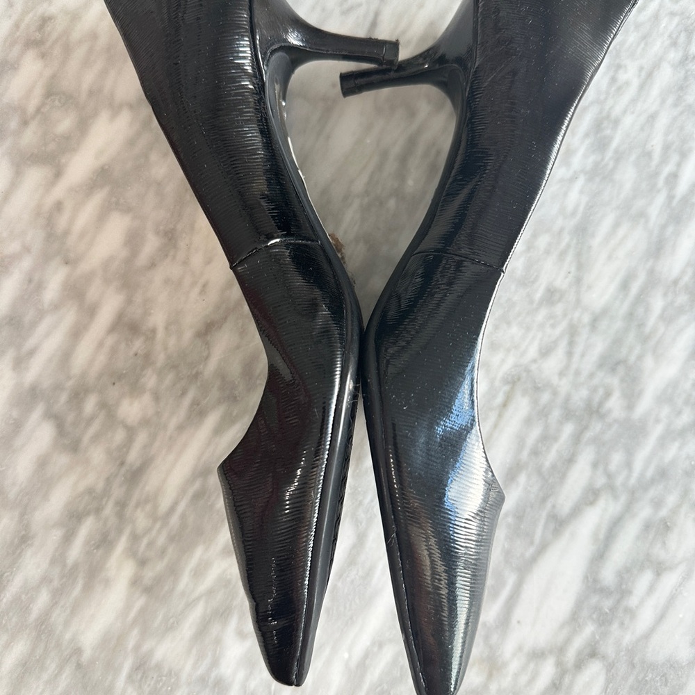Michael Kors Black Patent Leather Pointed Low Kitten Heels - Picture 6 of 11